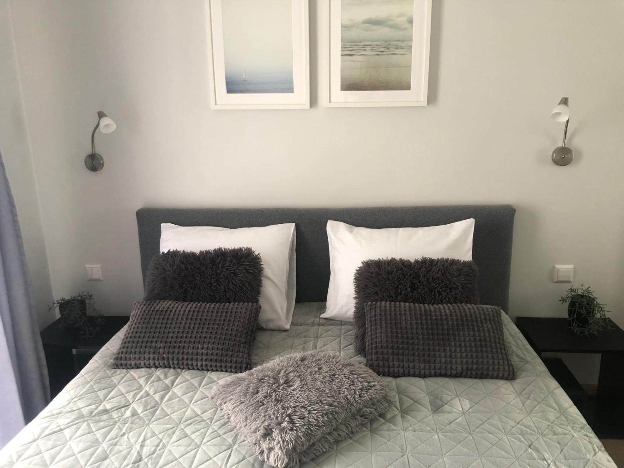 Cosy 1 Bedroom Apartment In The Heart Of Old Town With Parking カウナス エクステリア 写真